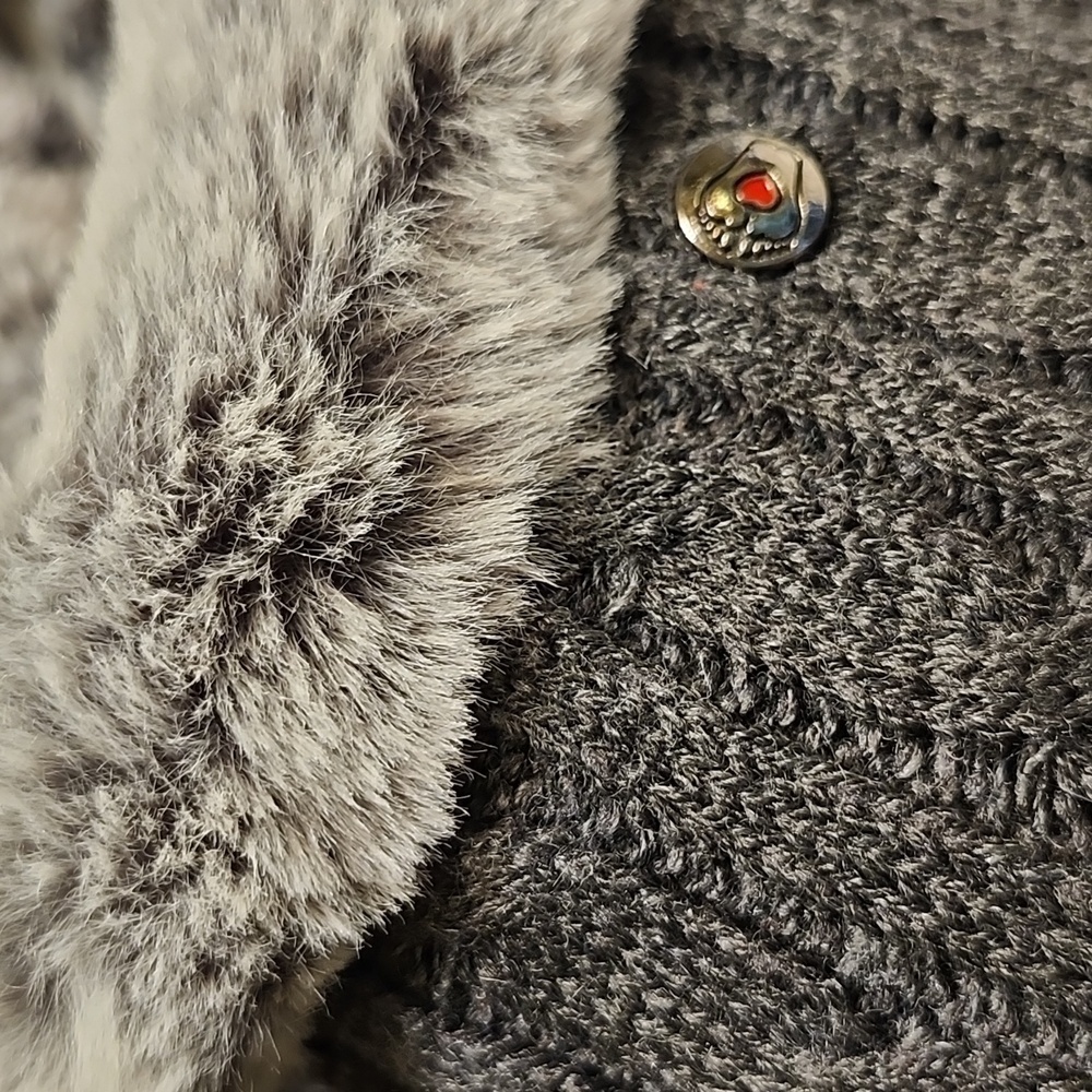 Skechers BOBS Keepsakes Ice Angel Charcoal Slippers Cable Knit Faux Fur 8.5 Wide - Picture 8 of 16
